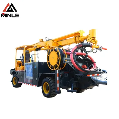 Zelfrijdende spuitbetonpomp